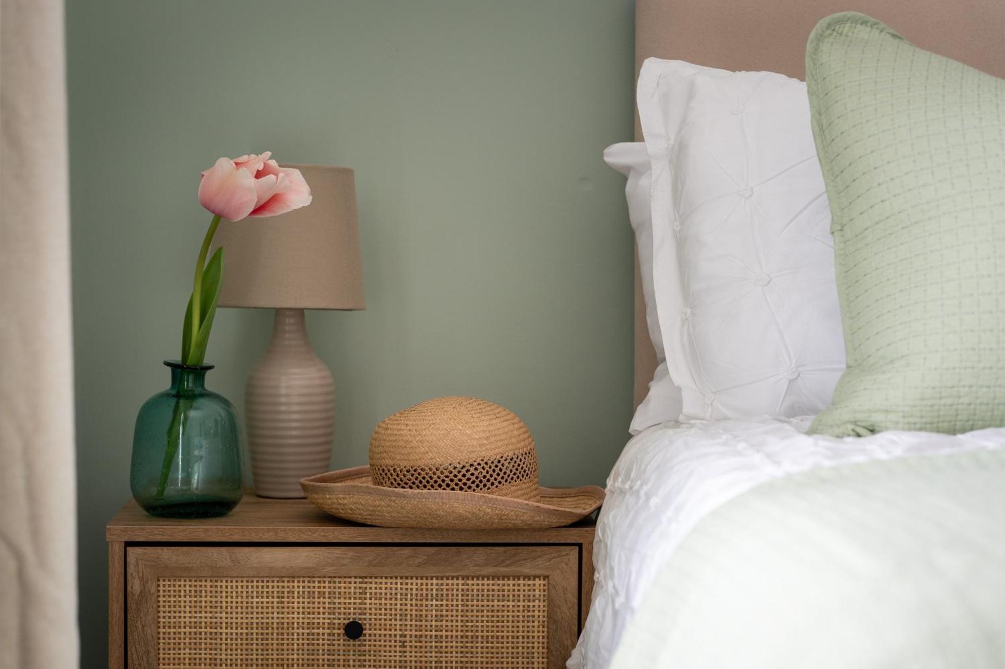 Lawsons Place - Family-Friendly Apartment With Parking On Babbacombe Downs In Torquay Extérieur photo