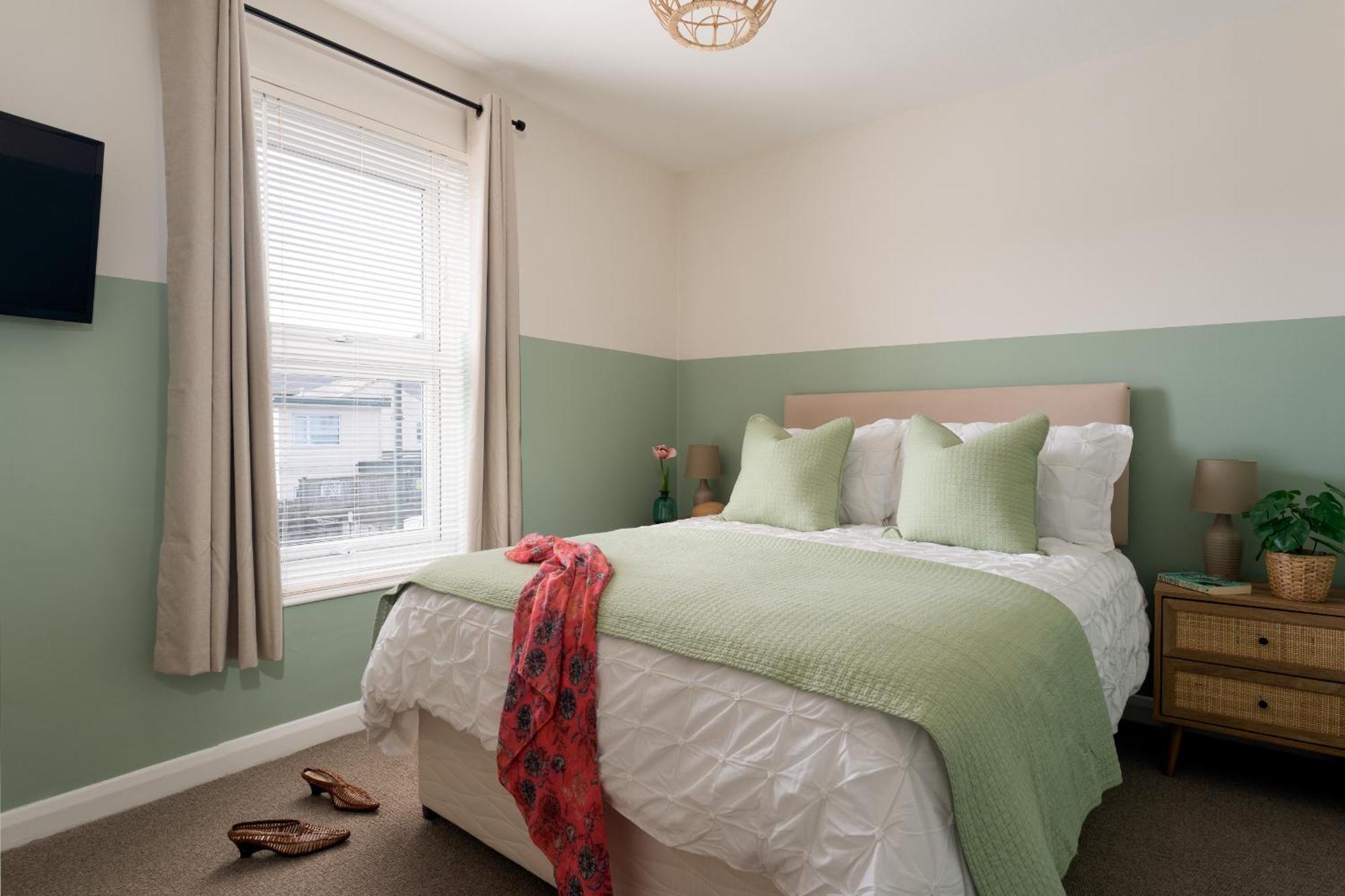 Lawsons Place - Family-Friendly Apartment With Parking On Babbacombe Downs In Torquay Extérieur photo