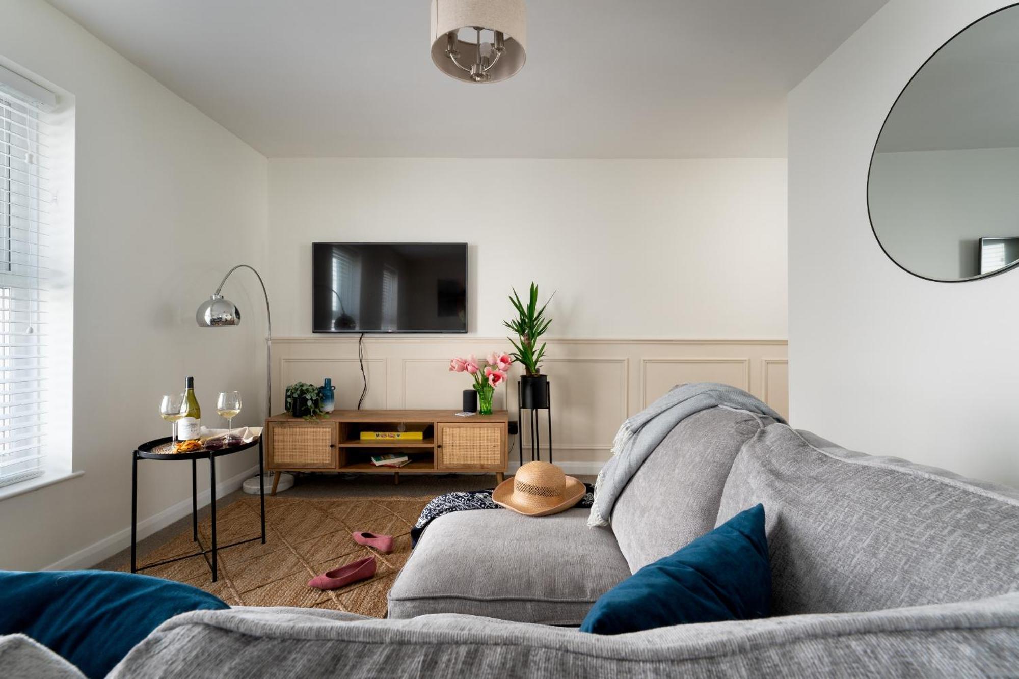 Lawsons Place - Family-Friendly Apartment With Parking On Babbacombe Downs In Torquay Extérieur photo